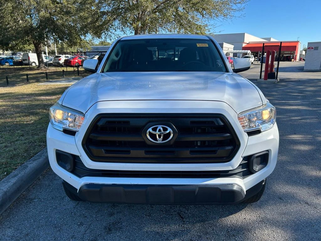 Used 2016 Toyota Tacoma SR image 8