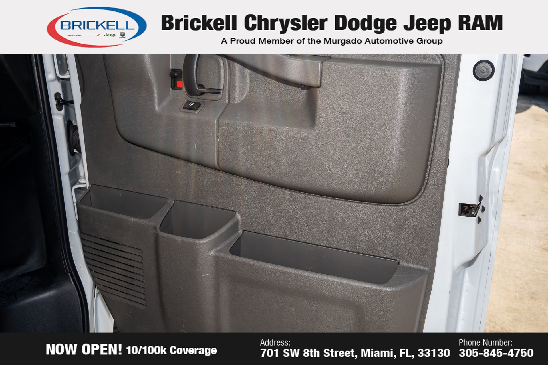 Used 2022 Chevrolet Express 3500 w/ Power Convenience Package image 10