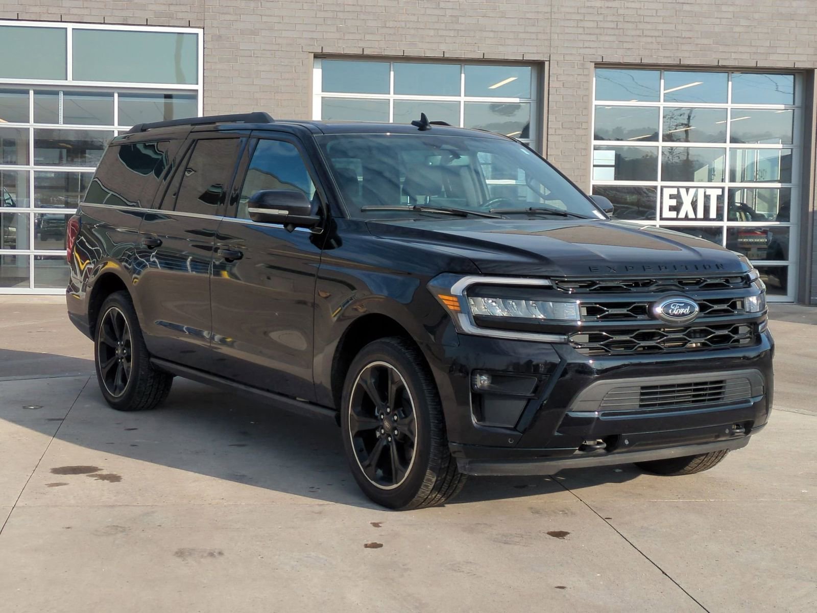 Certified 2024 Ford Expedition Max Limited image 10