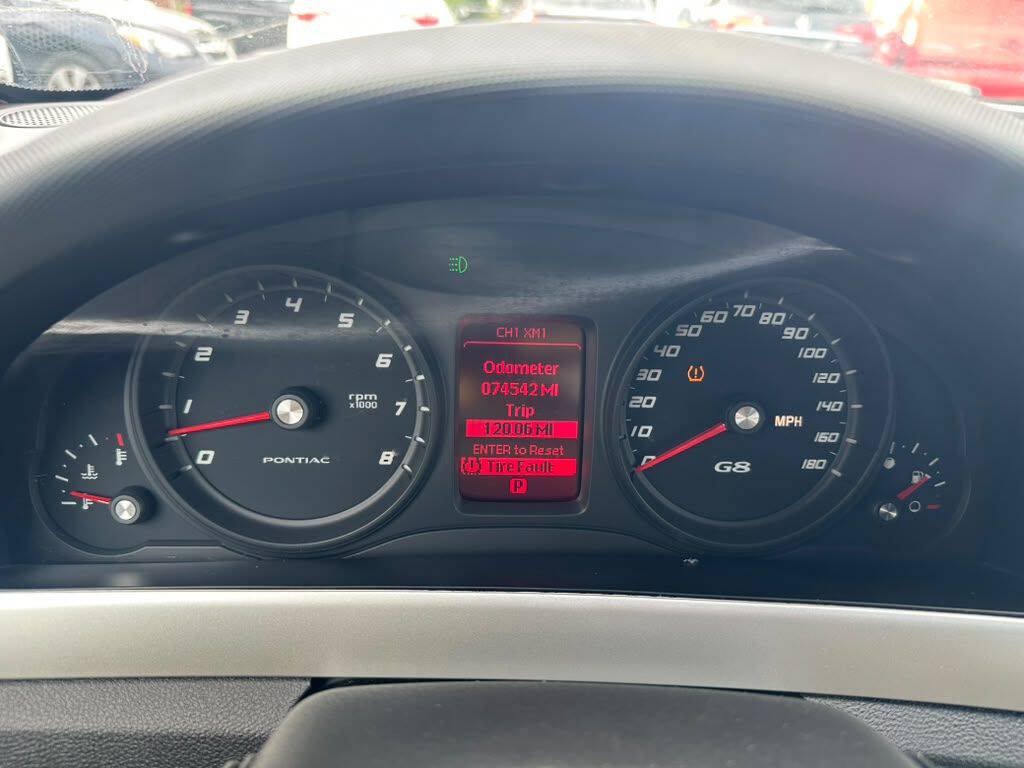 Used 2009 Pontiac G8 RWD image 15