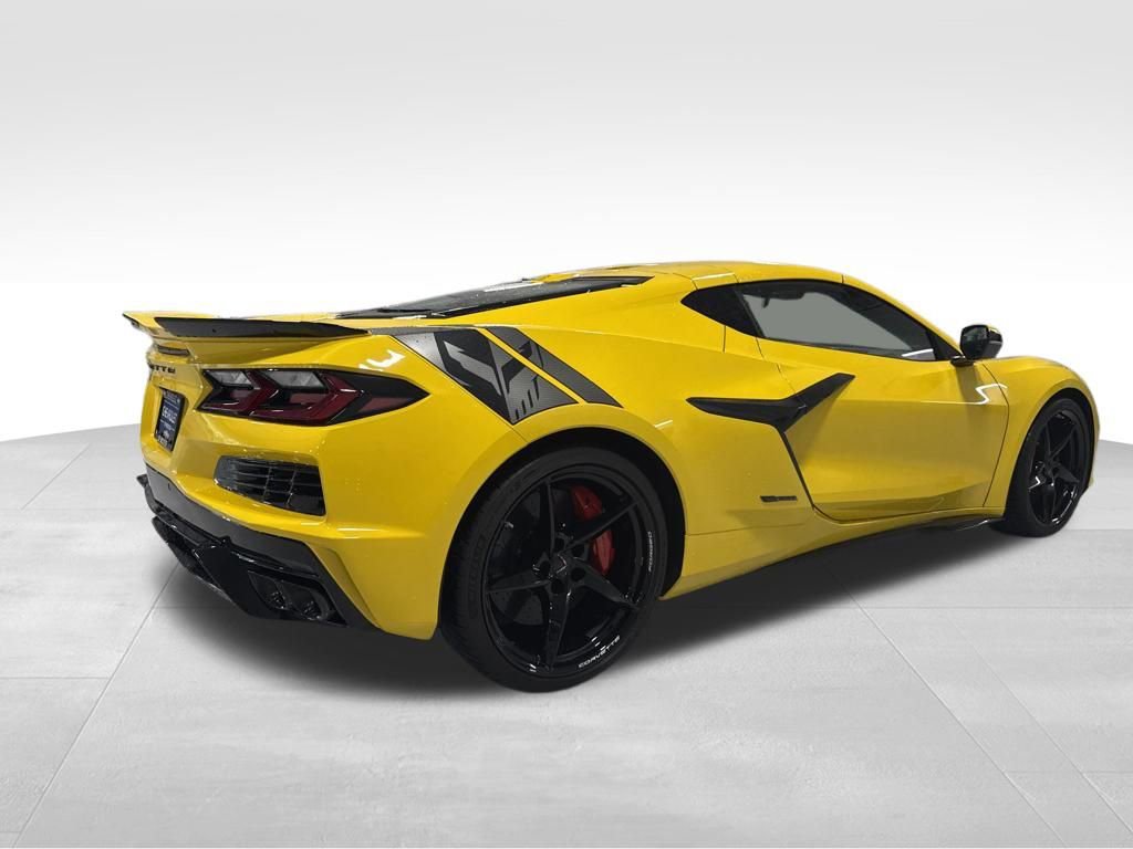 New 2025 Chevrolet Corvette E-Ray image 36