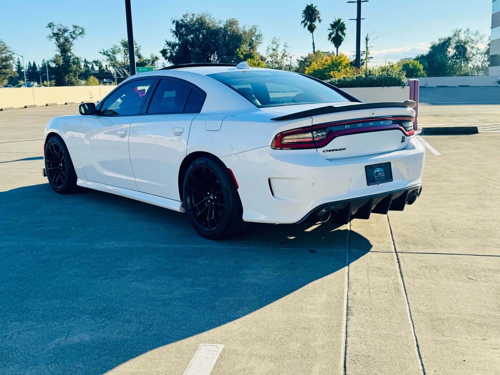 Used 2021 Dodge Charger Scat Pack w/ Dynamics Package image 8