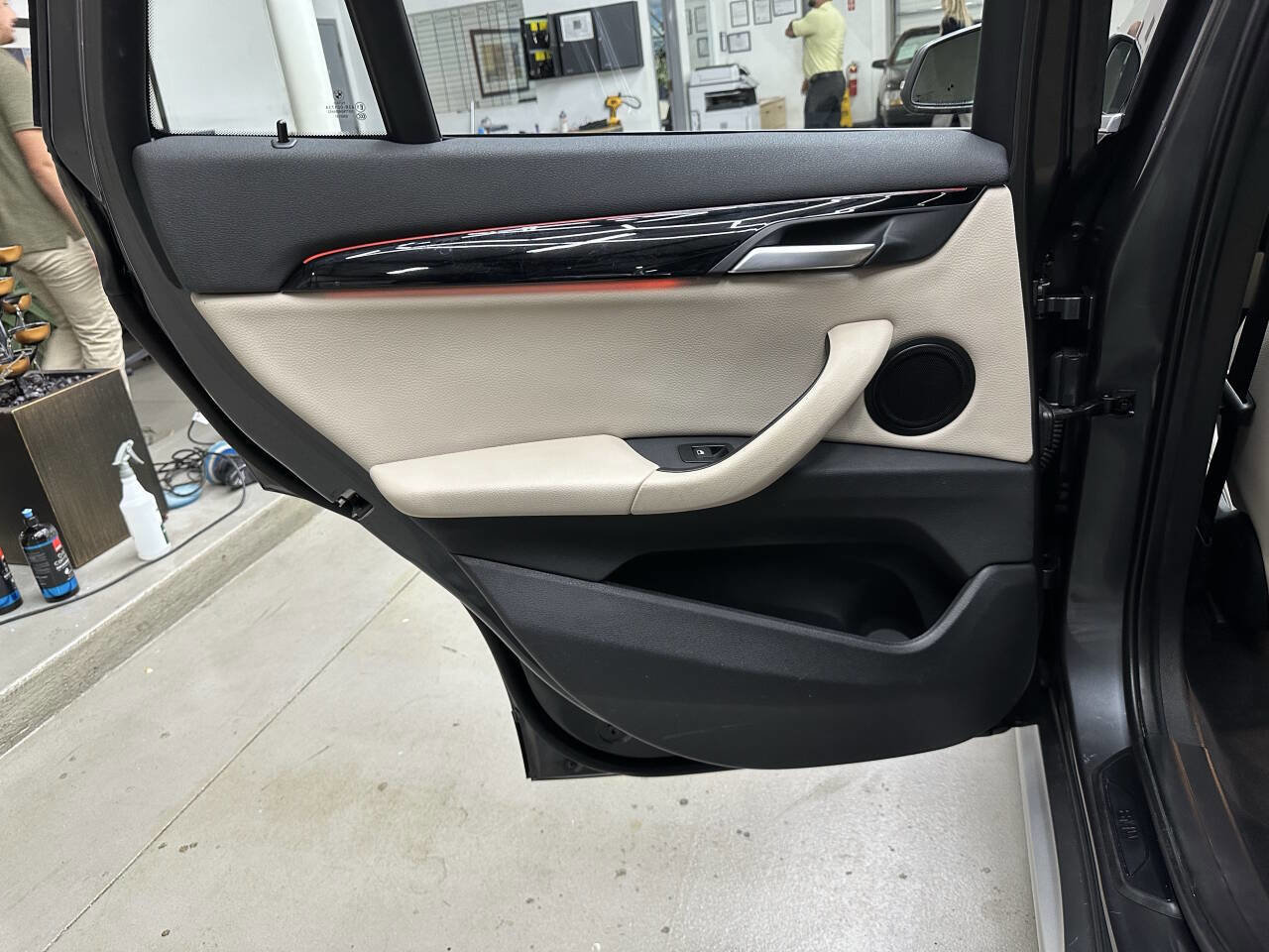 Used 2021 BMW X1 xDrive28i w/ Convenience Package image 12