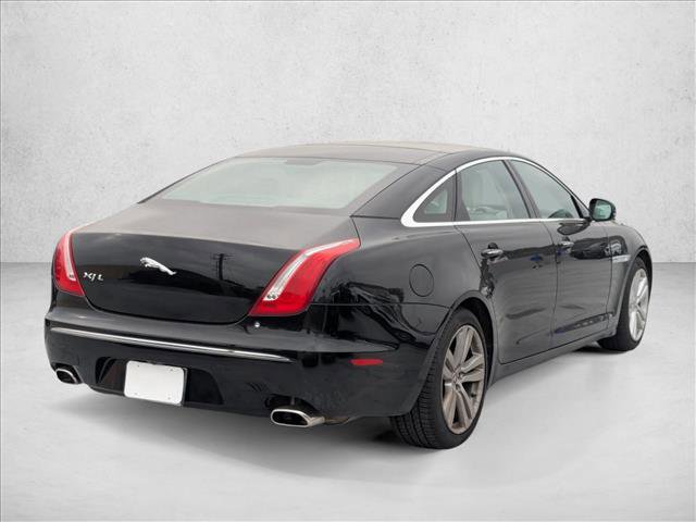 Used 2011 Jaguar XJ L RWD image 5