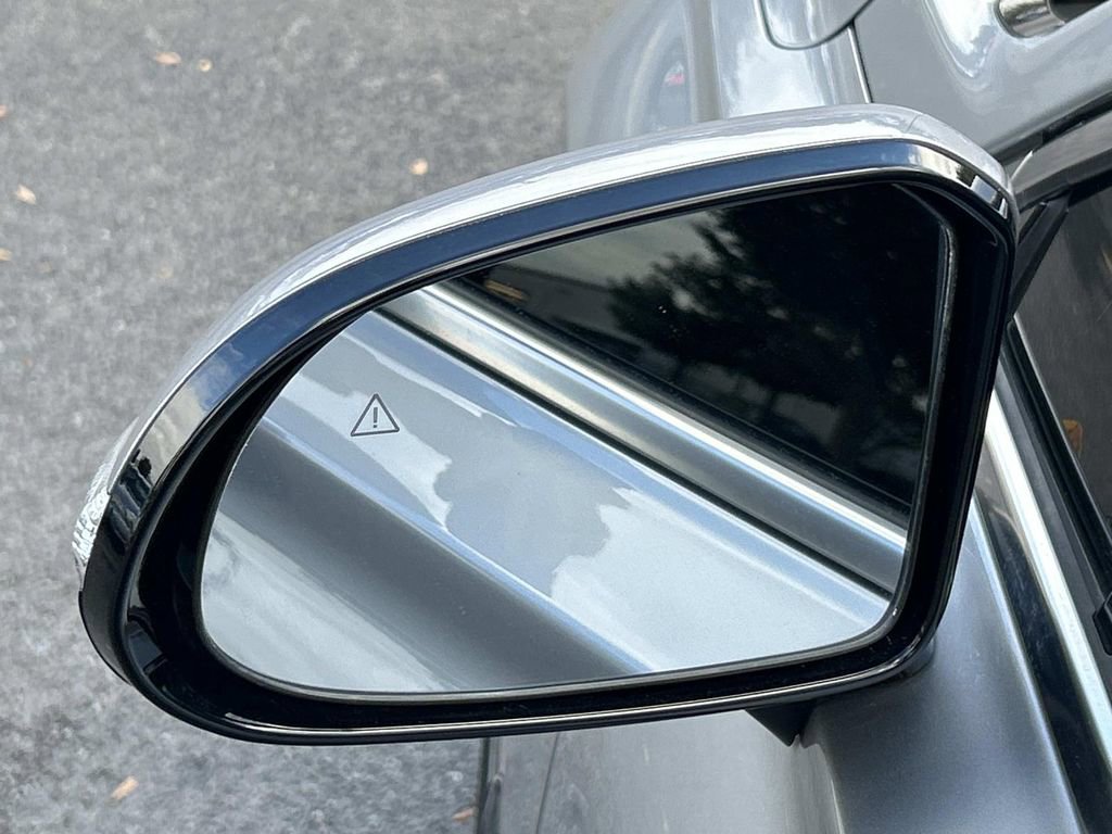 Used 2023 Hyundai Santa Fe Calligraphy image 18