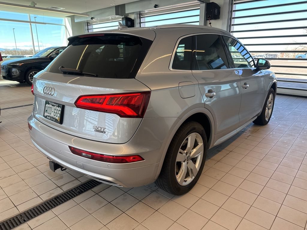 Used 2018 Audi Q5 Premium Plus w/ Premium Plus Package AWD/4WD image 3