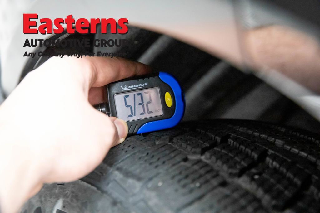 Used 2022 Toyota Venza LE image 26