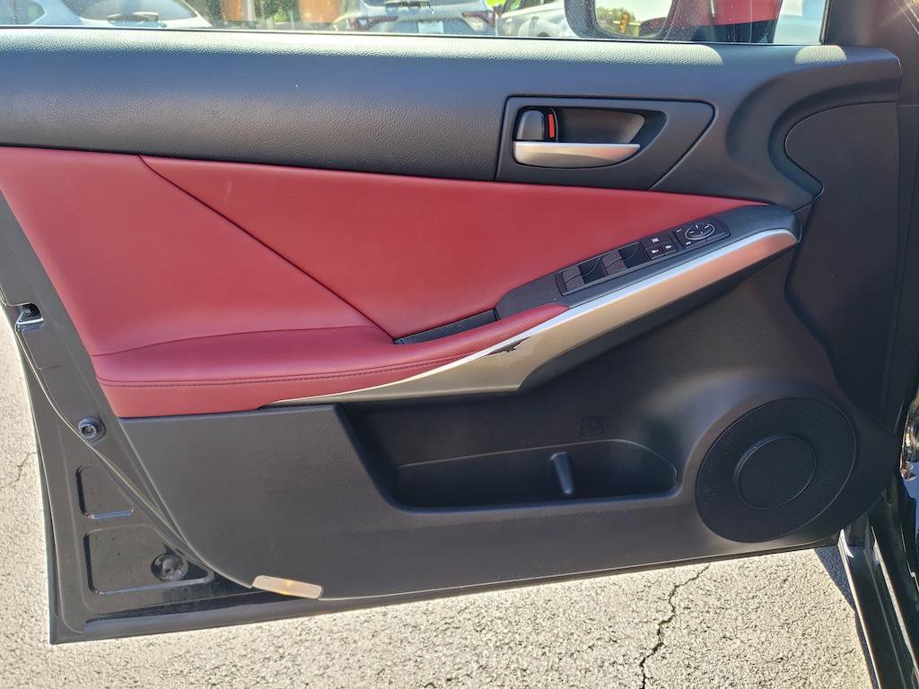 Used 2020 Lexus IS 300 F Sport w/ F Sport Package AWD/4WD image 17