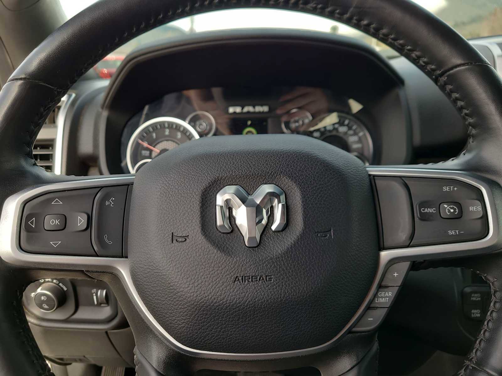 Used 2024 RAM 2500 Big Horn image 23