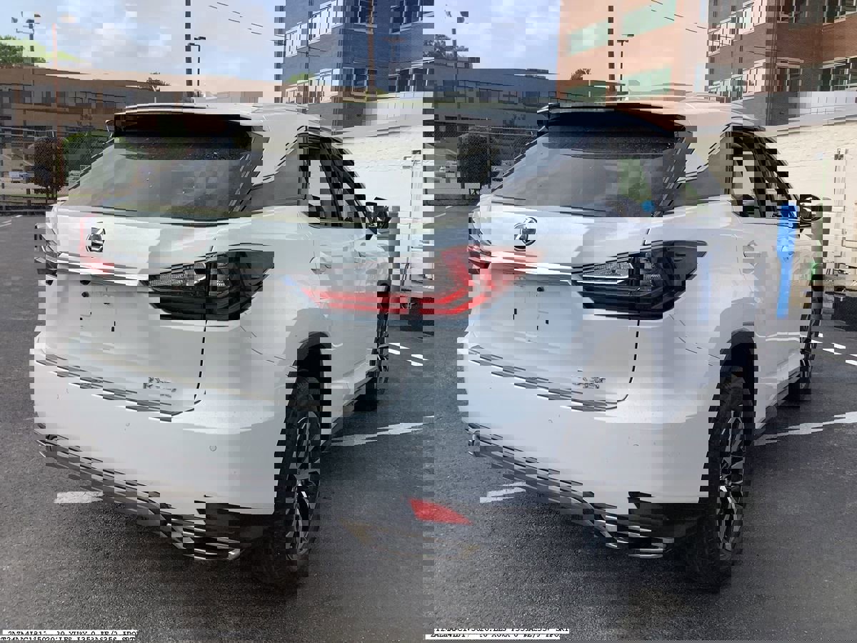 Used 2020 Lexus RX 350 FWD w/ Accessory Package image 6