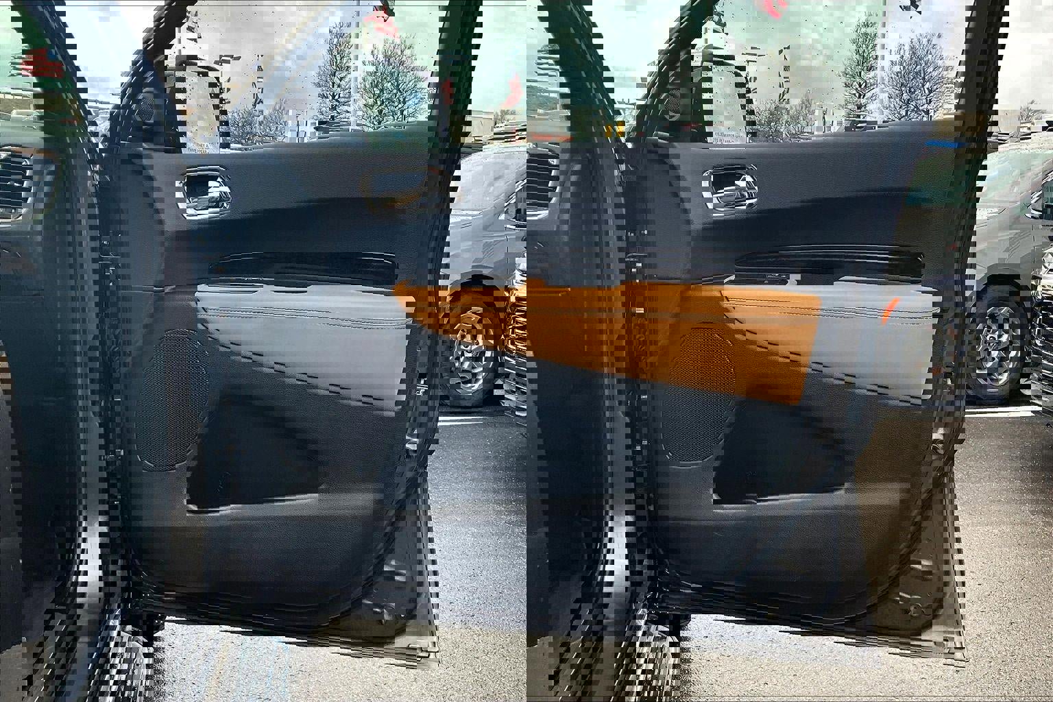 Used 2015 Dodge Durango Citadel w/ Technology Group image 25