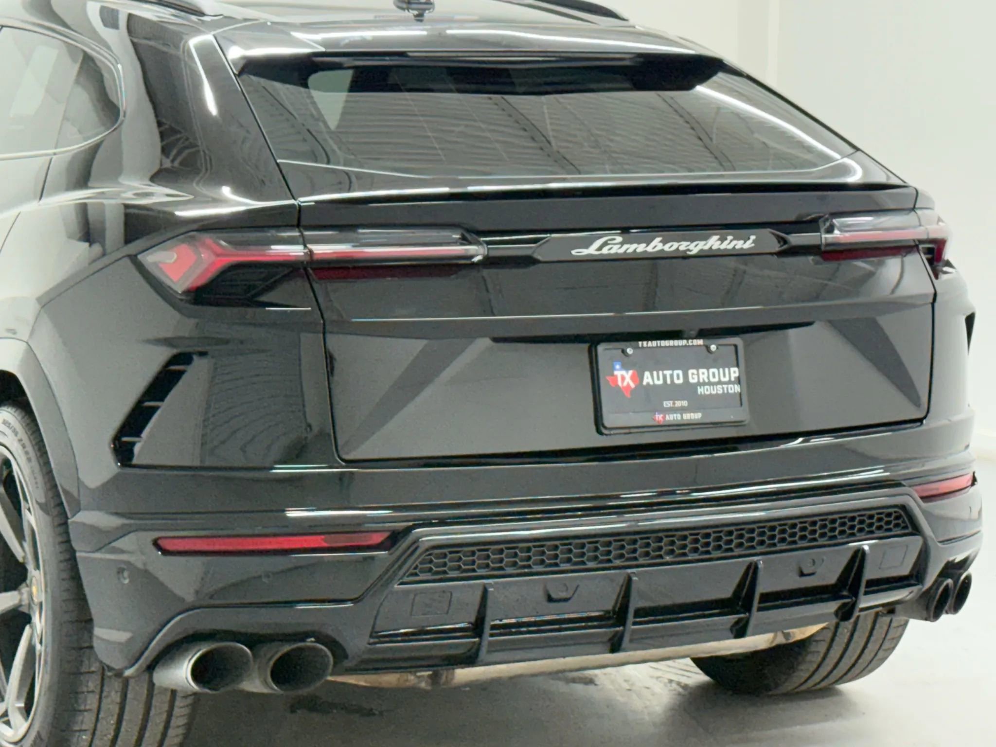 Used 2021 Lamborghini Urus image 68