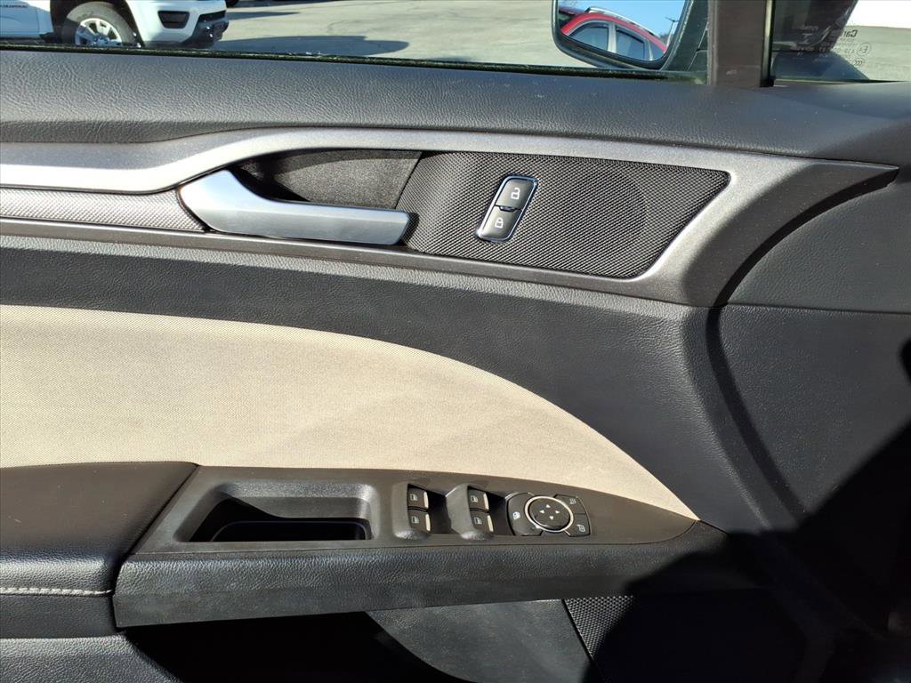 Used 2020 Ford Fusion S image 13