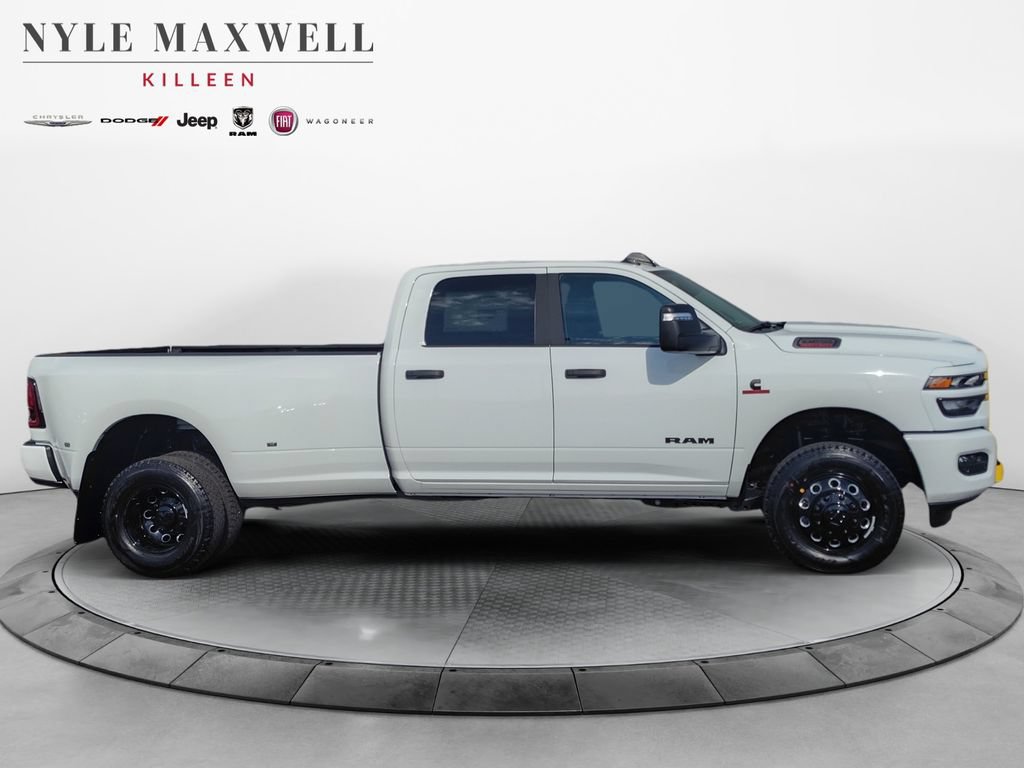 New 2026 RAM 3500 Lone Star AWD/4WD image 17
