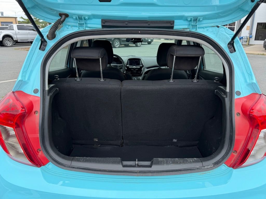 Used 2022 Chevrolet Spark LT FWD image 5