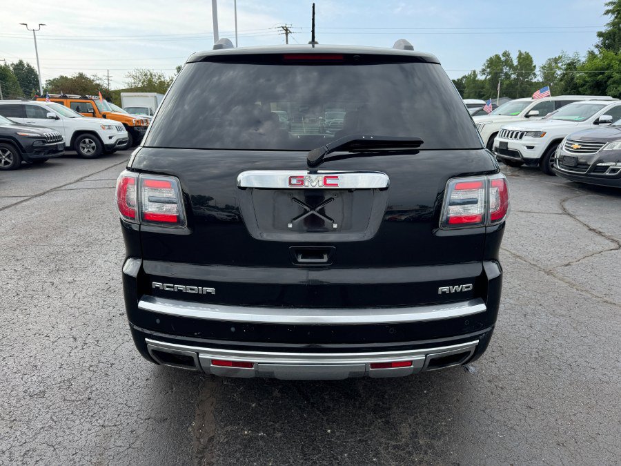 Used 2016 GMC Acadia Denali AWD/4WD image 4