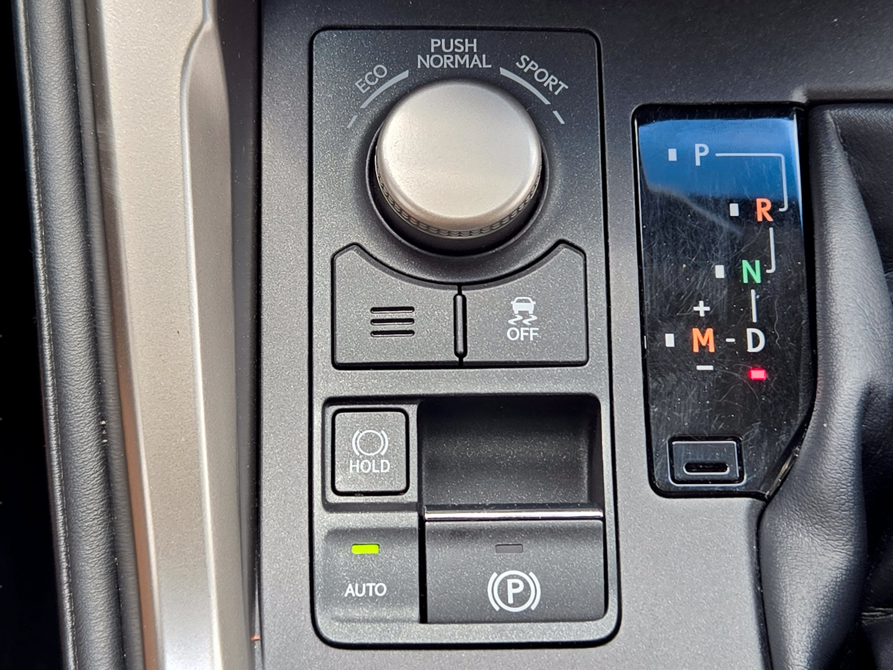 Used 2016 Lexus NX 200t FWD w/ Premium Package image 16