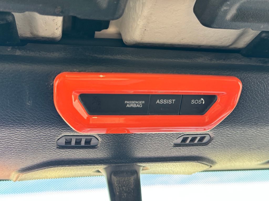 Used 2023 Jeep Wrangler Sport S image 23