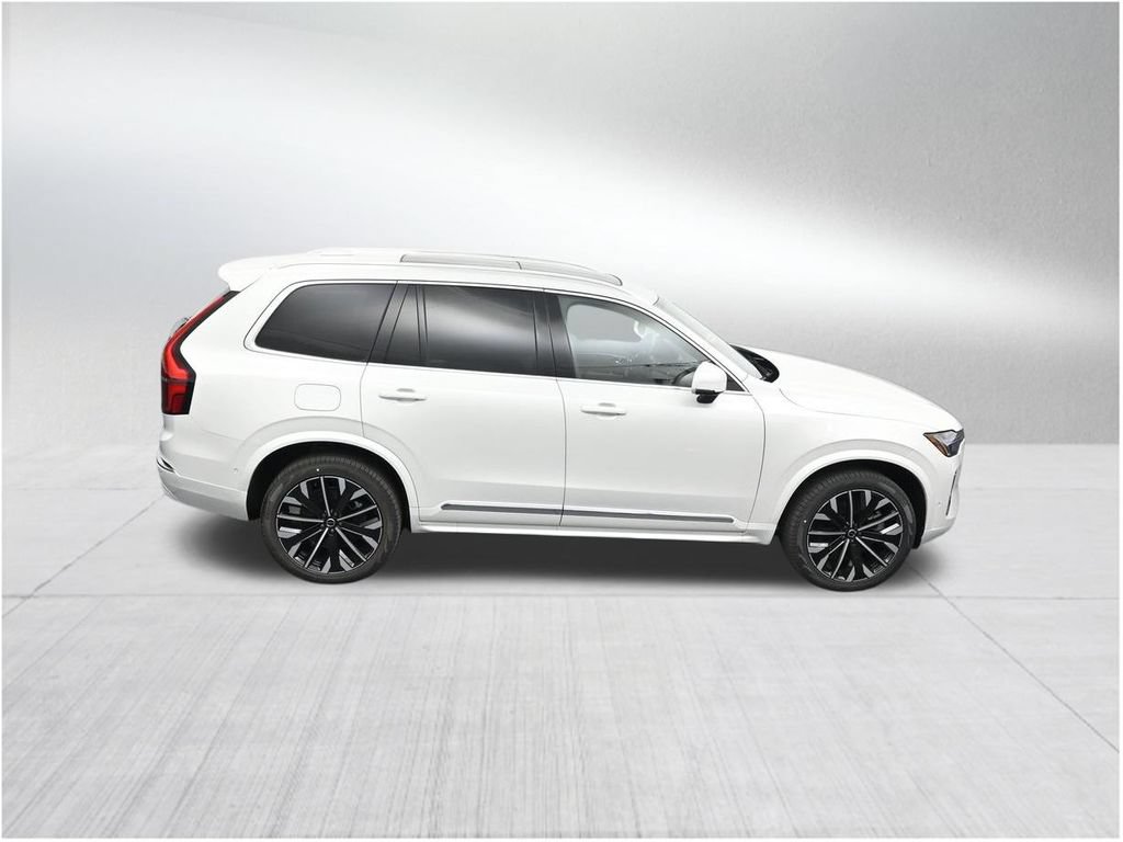 New 2026 Volvo XC90 T8 Plus w/ Protection Package Premier AWD/4WD image 18