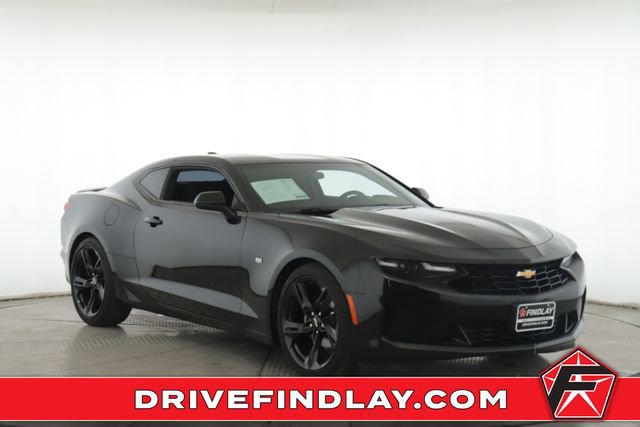 Used 2021 Chevrolet Camaro LT w/ Technology Package image 1