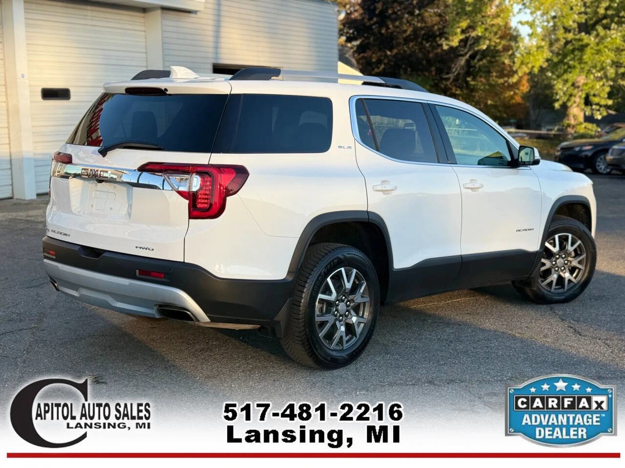 Used 2021 GMC Acadia SLE w/ Driver Convenience Package image 8