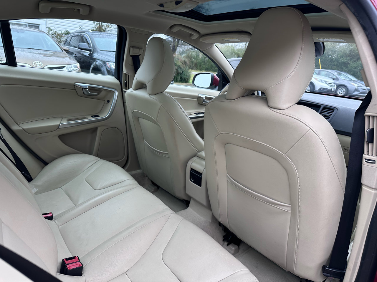 Used 2016 Volvo S60 T5 Premier image 31