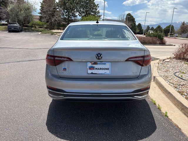 Used 2022 Volkswagen Jetta SEL FWD image 5