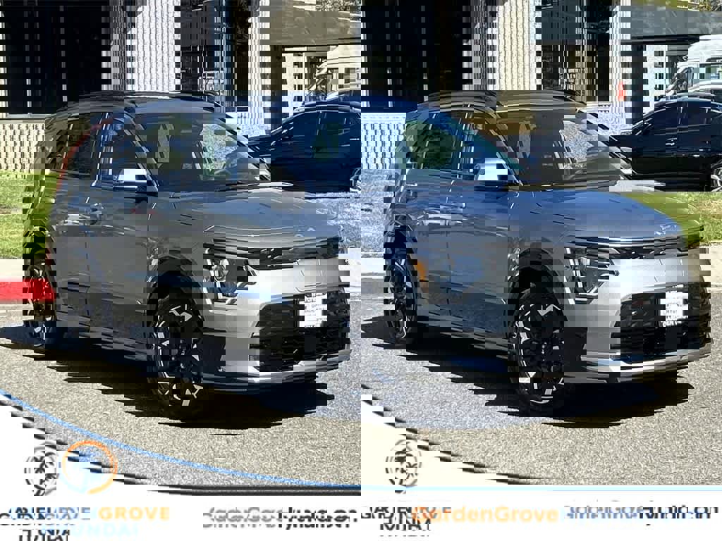 Used 2024 Kia Niro Wind