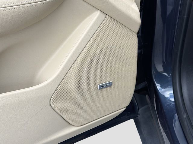 Used 2018 Cadillac XT5 FWD image 24