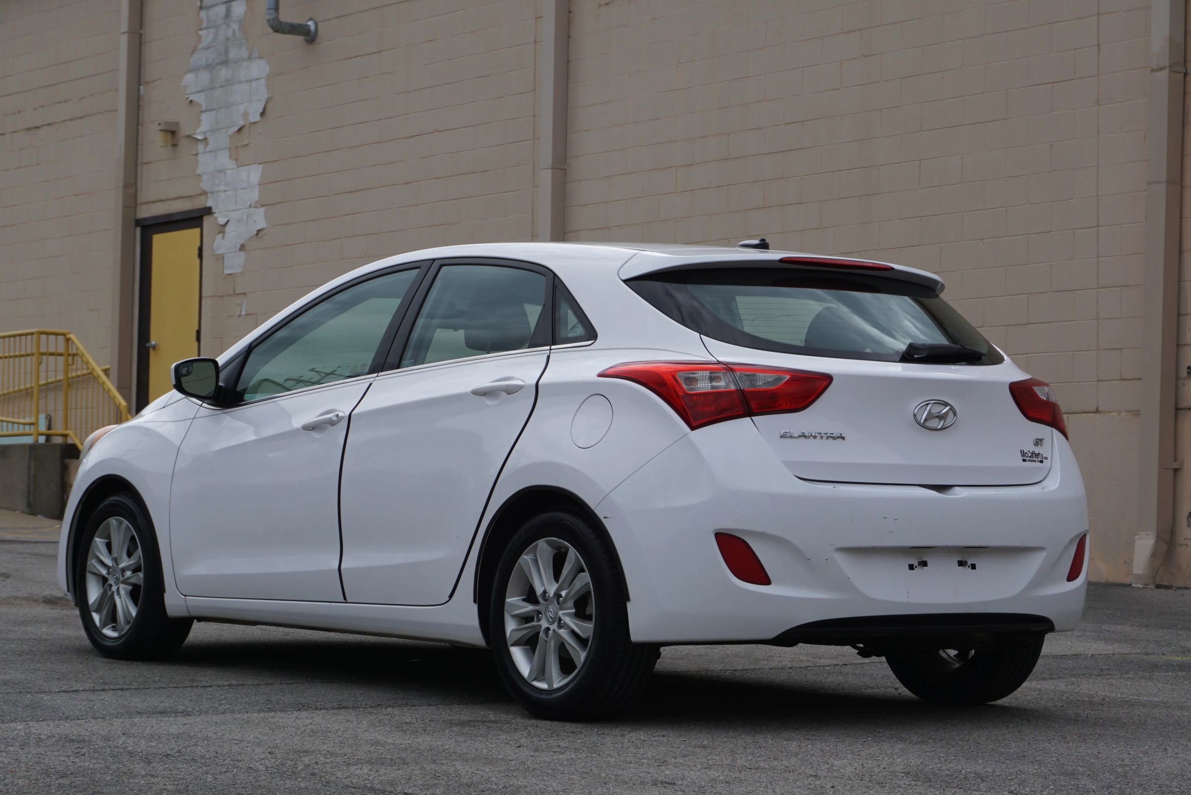 Used 2014 Hyundai Elantra GT FWD image 7