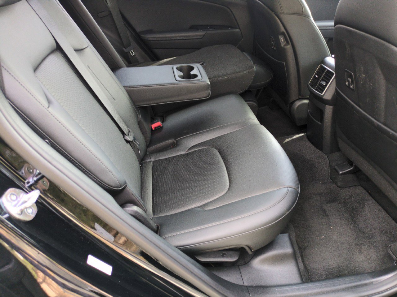 Used 2023 Kia Sportage EX image 39