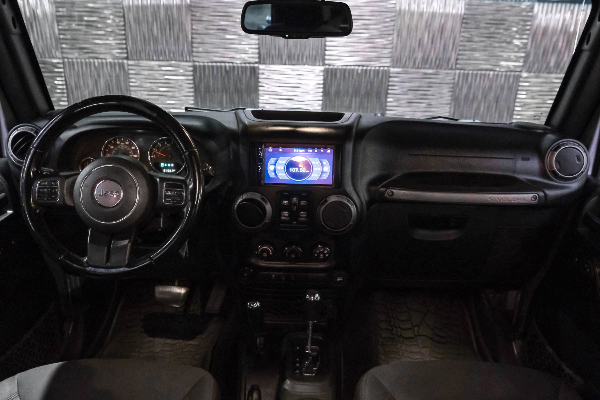 Used 2018 Jeep Wrangler Unlimited Sport S image 15