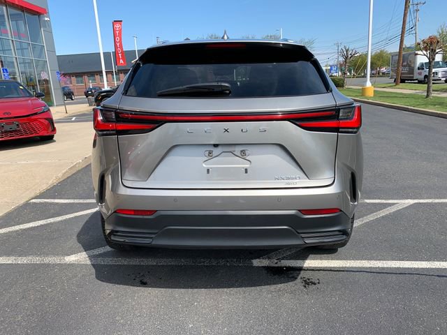 Used 2022 Lexus NX 350 AWD w/ Accessory Package 2 image 4