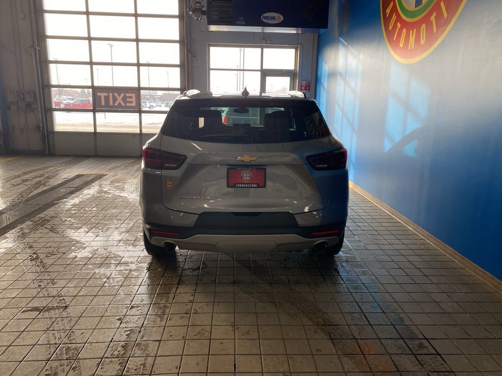 Used 2024 Chevrolet Blazer LT w/ Convenience Package image 18