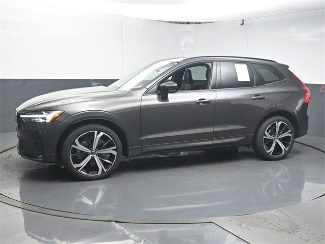 Certified 2023 Volvo XC60 B6 Ultimate w/ Protection Package Premier AWD/4WD image 4