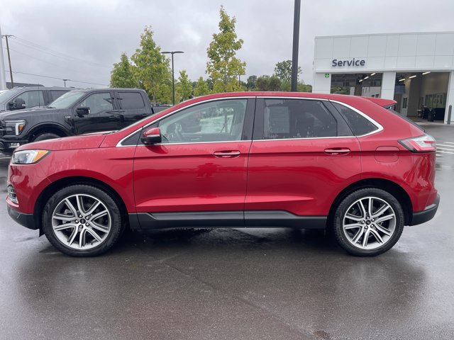 Used 2024 Ford Edge Titanium AWD/4WD image 2