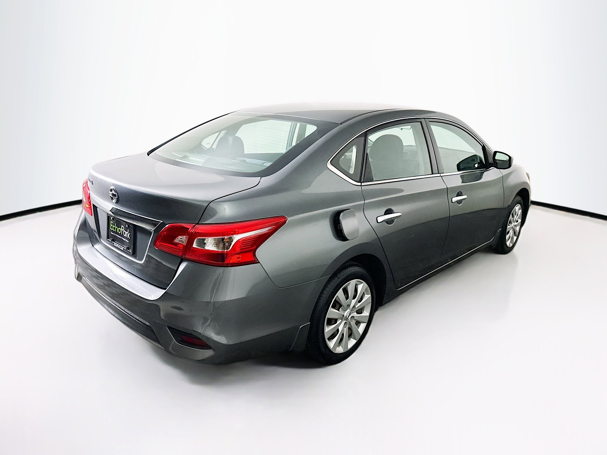 Used 2019 Nissan Sentra S image 9