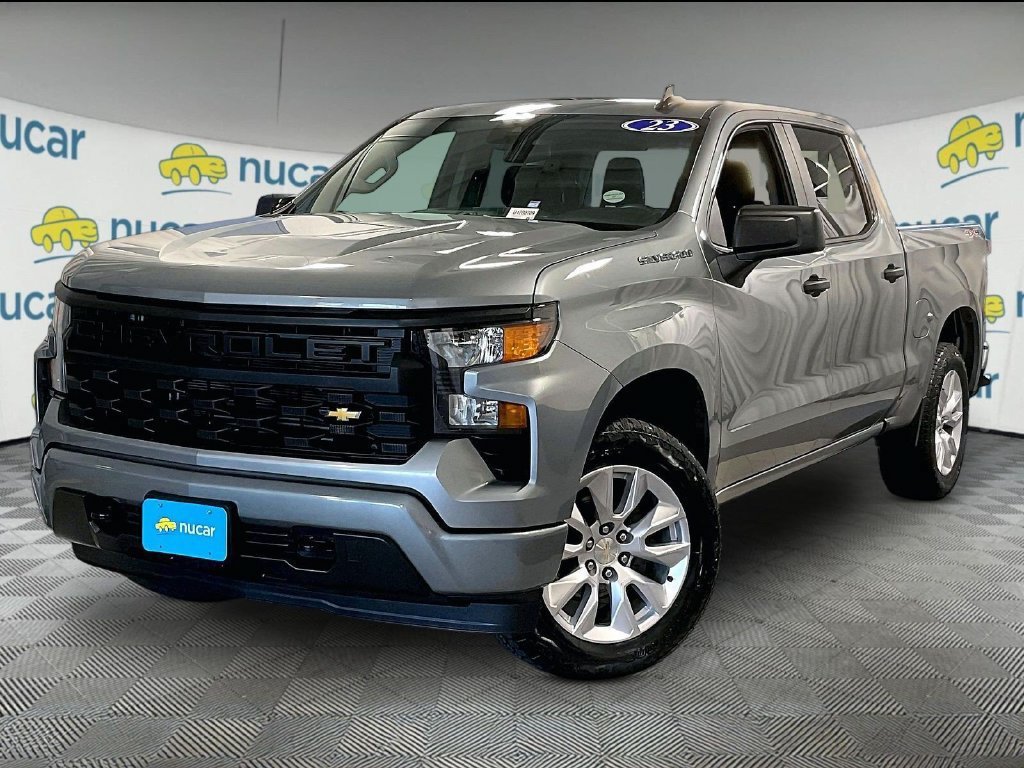 Used 2023 Chevrolet Silverado 1500 Custom AWD/4WD image 3