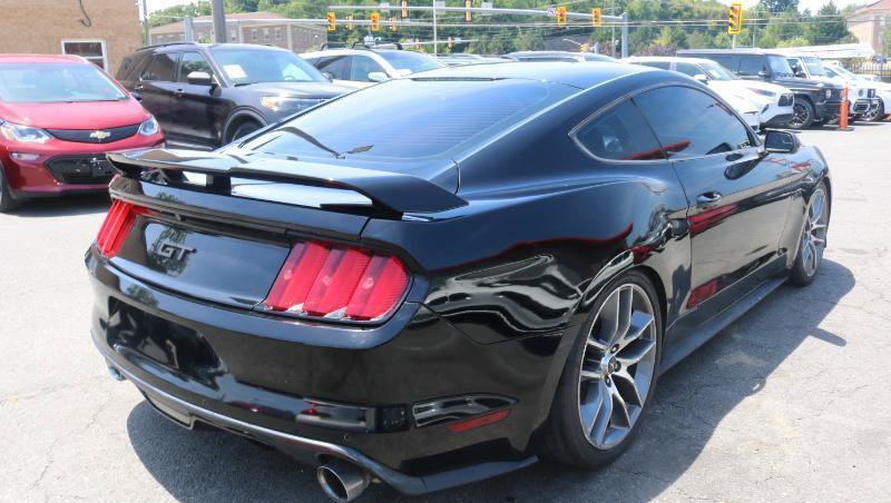 Used 2017 Ford Mustang GT RWD image 7