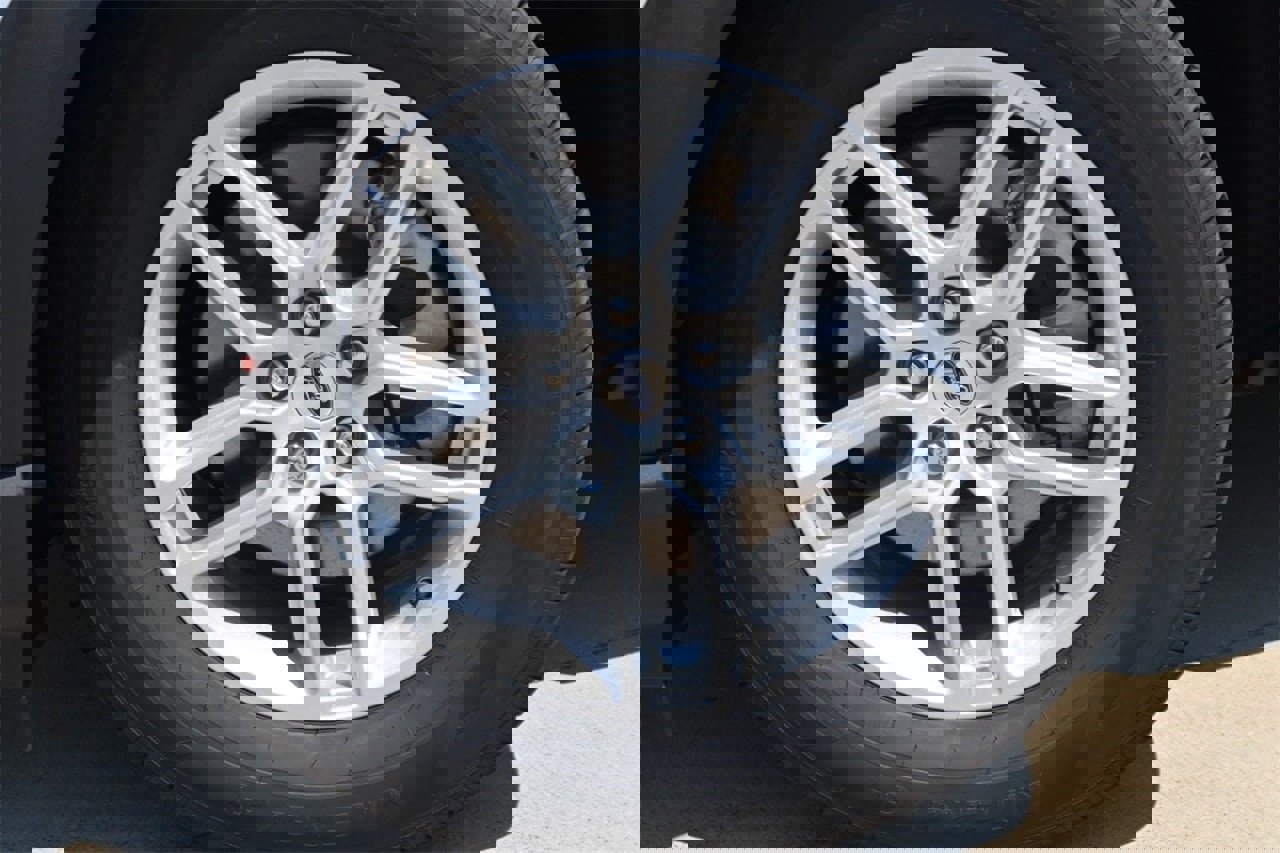 New 2025 Ford Explorer Active image 32