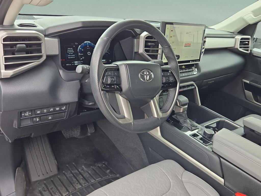Used 2024 Toyota Tundra Limited w/ Power Package AWD/4WD image 34