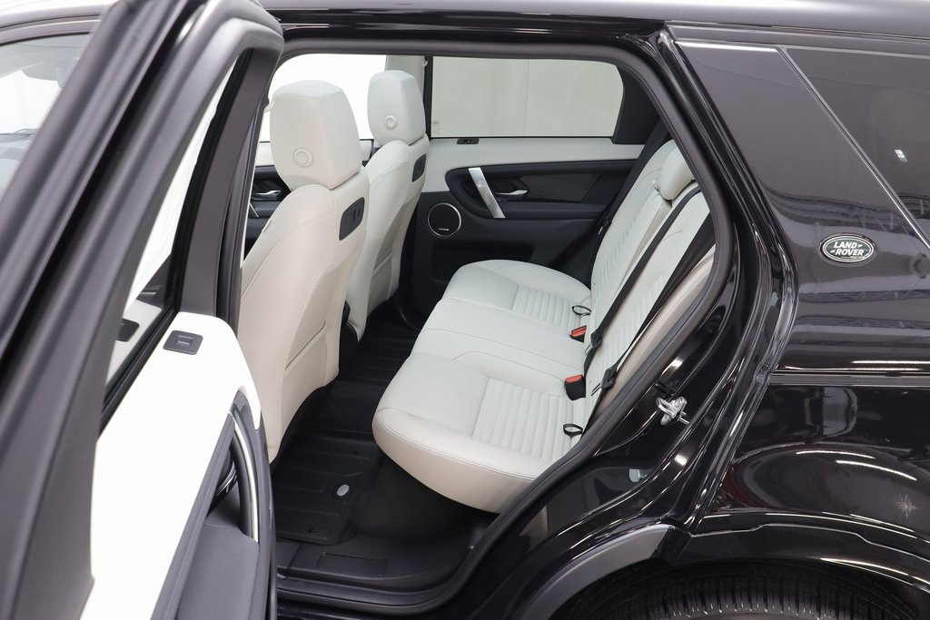 New 2025 Land Rover Discovery Sport S image 15