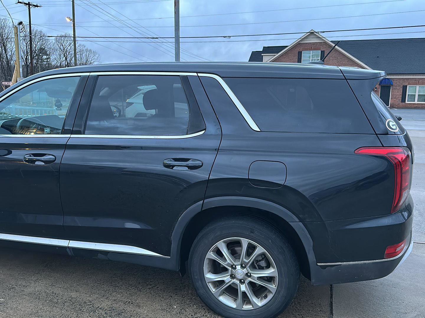 Used 2021 Hyundai Palisade SE image 4