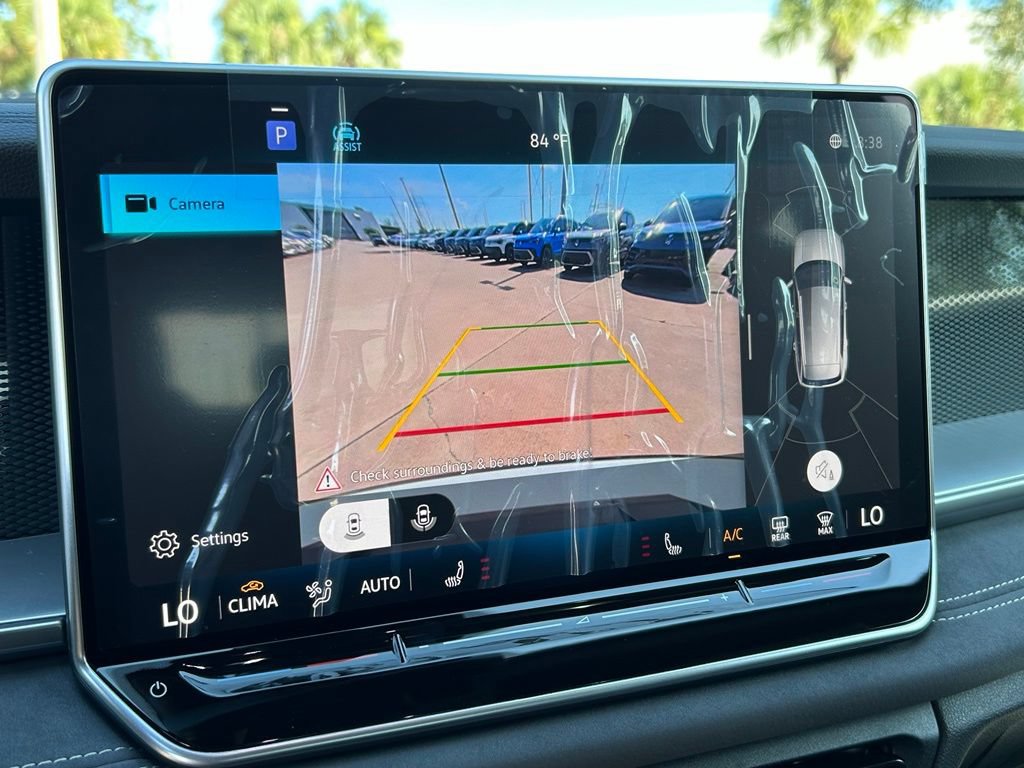 New 2026 Volkswagen Tiguan SE R-Line FWD image 27
