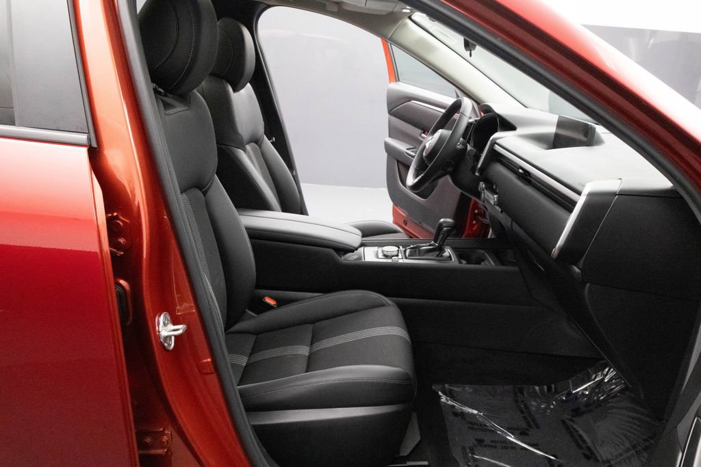 Used 2024 MAZDA CX-50 AWD 2.5 S w/ Cargo Package image 33