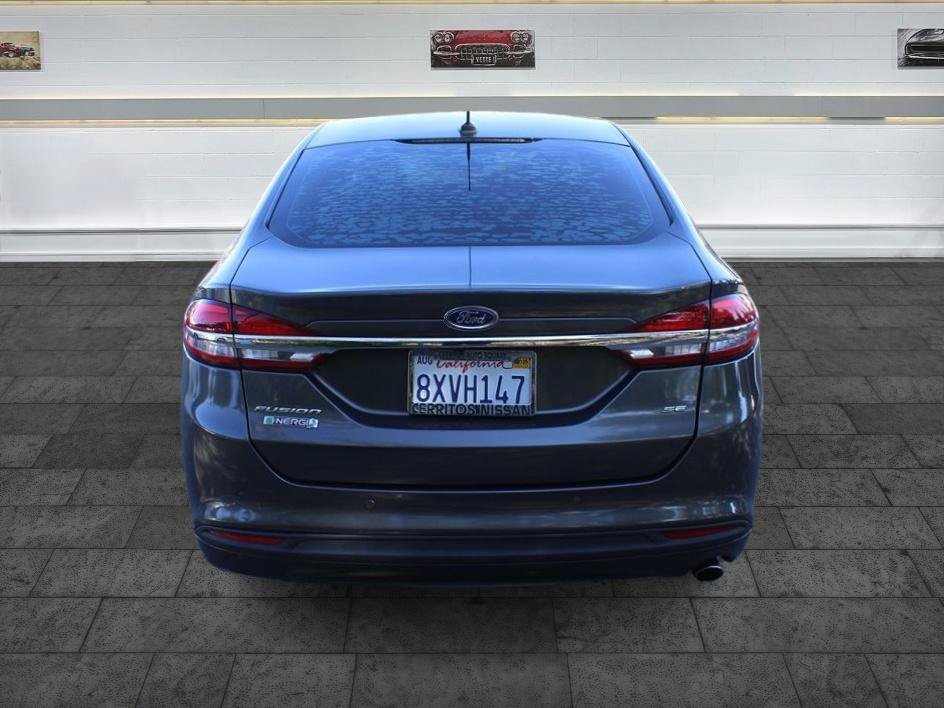 Used 2017 Ford Fusion Energi SE FWD image 6