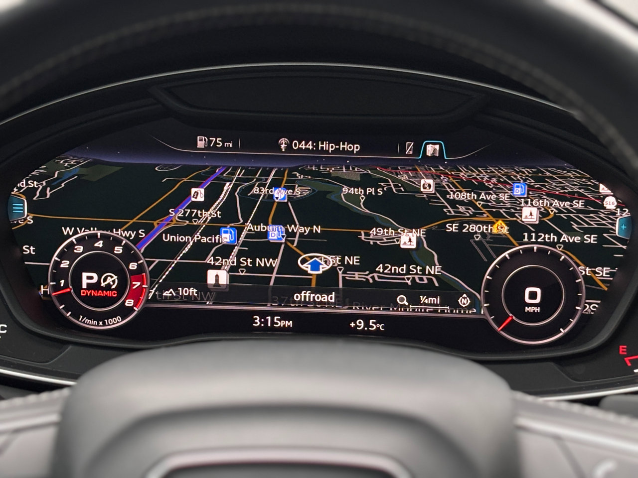 Used 2020 Audi SQ5 Premium Plus w/ Premium Plus Package image 23