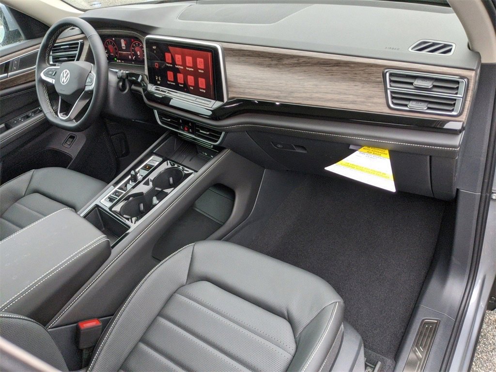 New 2025 Volkswagen Atlas SEL image 19