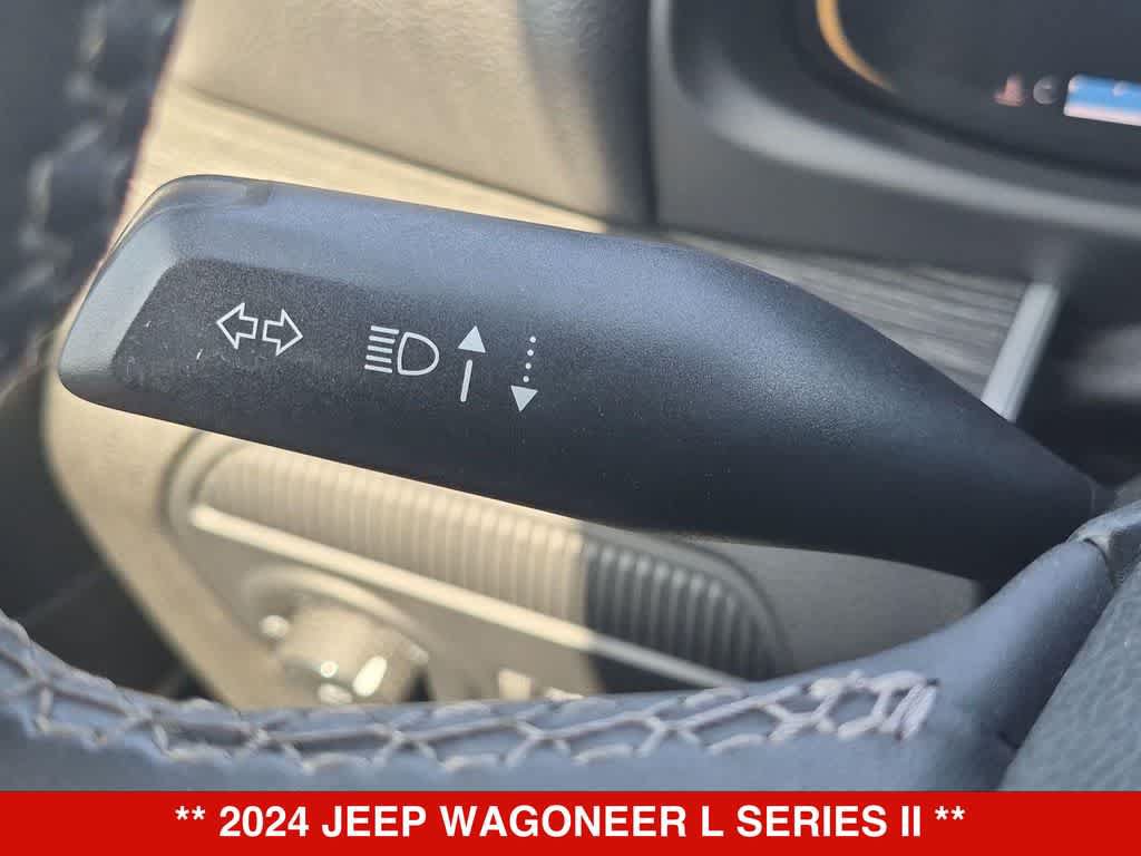 Used 2024 Jeep Wagoneer L Series II w/ Flexible Seating Group AWD/4WD image 26