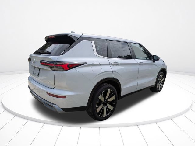 New 2026 Mitsubishi Outlander SE FWD image 4